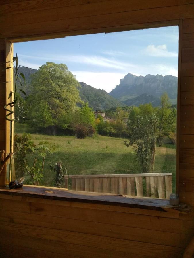 Chambre Familiale "Le Pecher" Saillans  Екстериор снимка