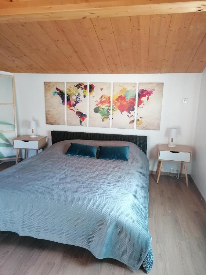 Chambre Familiale "Le Pecher" Saillans  Екстериор снимка